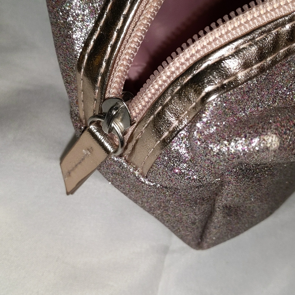 Makeup Bag - image 6